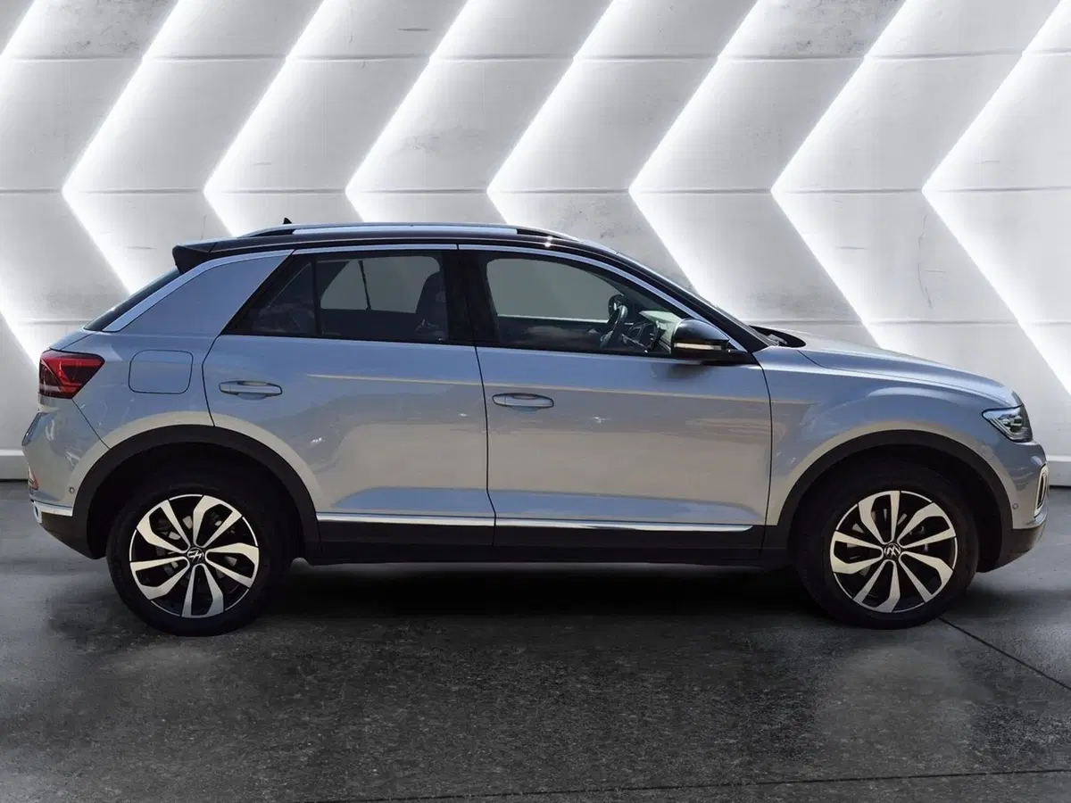 Volkswagen T-Roc usata  (5)