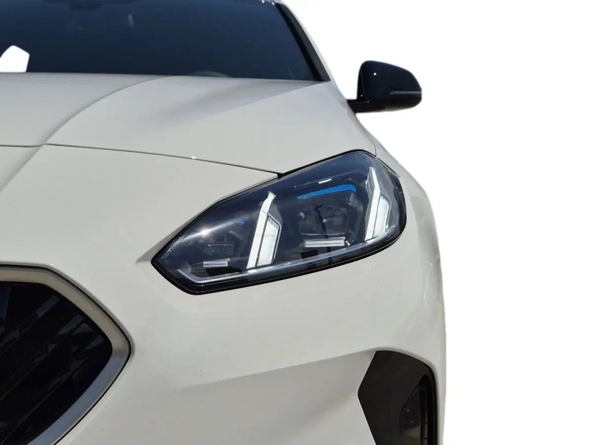 BMW Serie 1 nuova a Genova (15)
