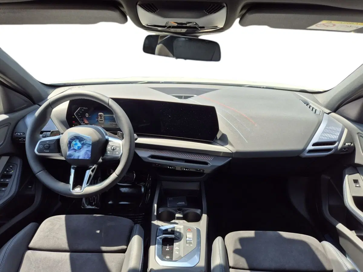 BMW Serie 1 nuova a Genova (8)