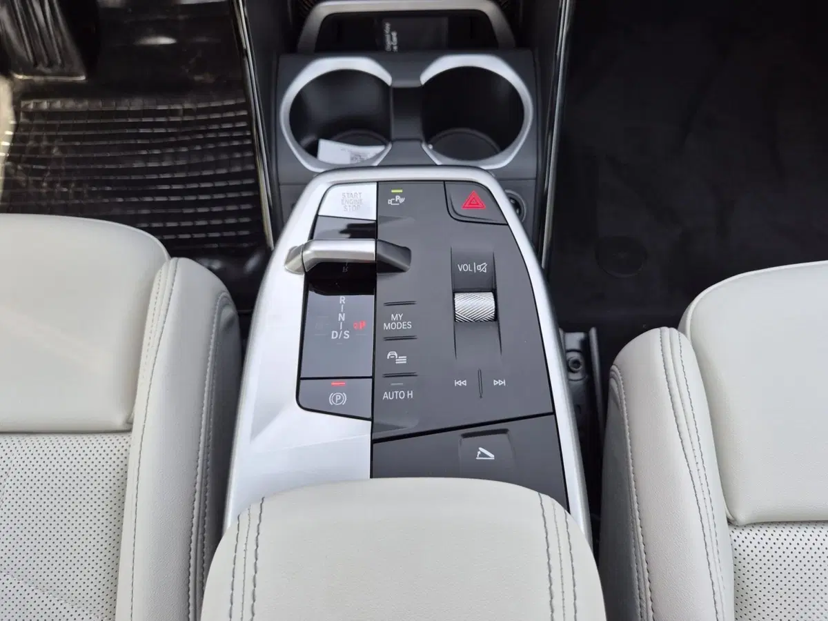 BMW X1 nuova a Genova (10)