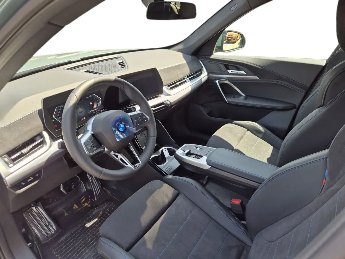 BMW X1 nuova a Genova (6)