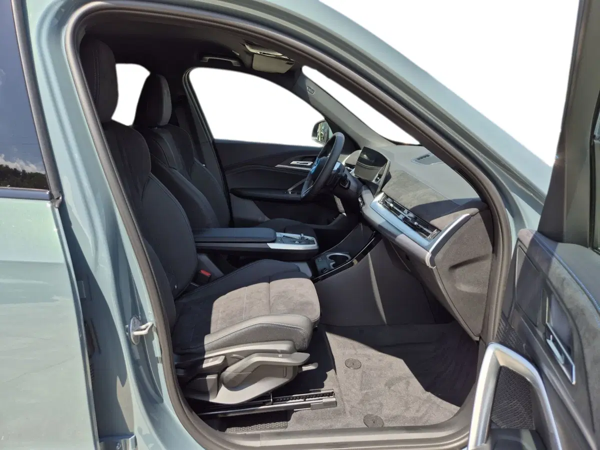 BMW X1 nuova a Genova (9)