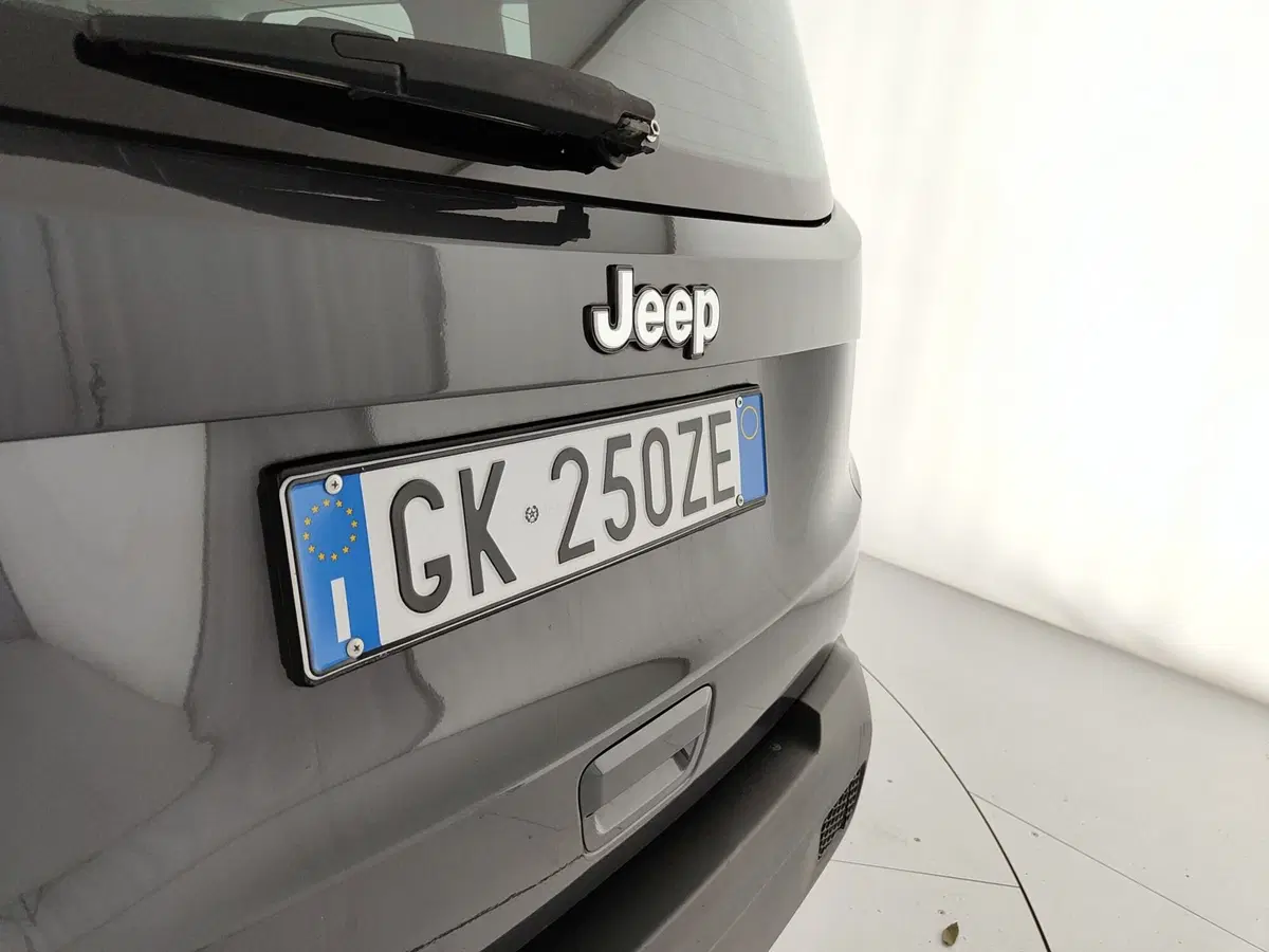 Jeep Renegade usata a Caserta (10)