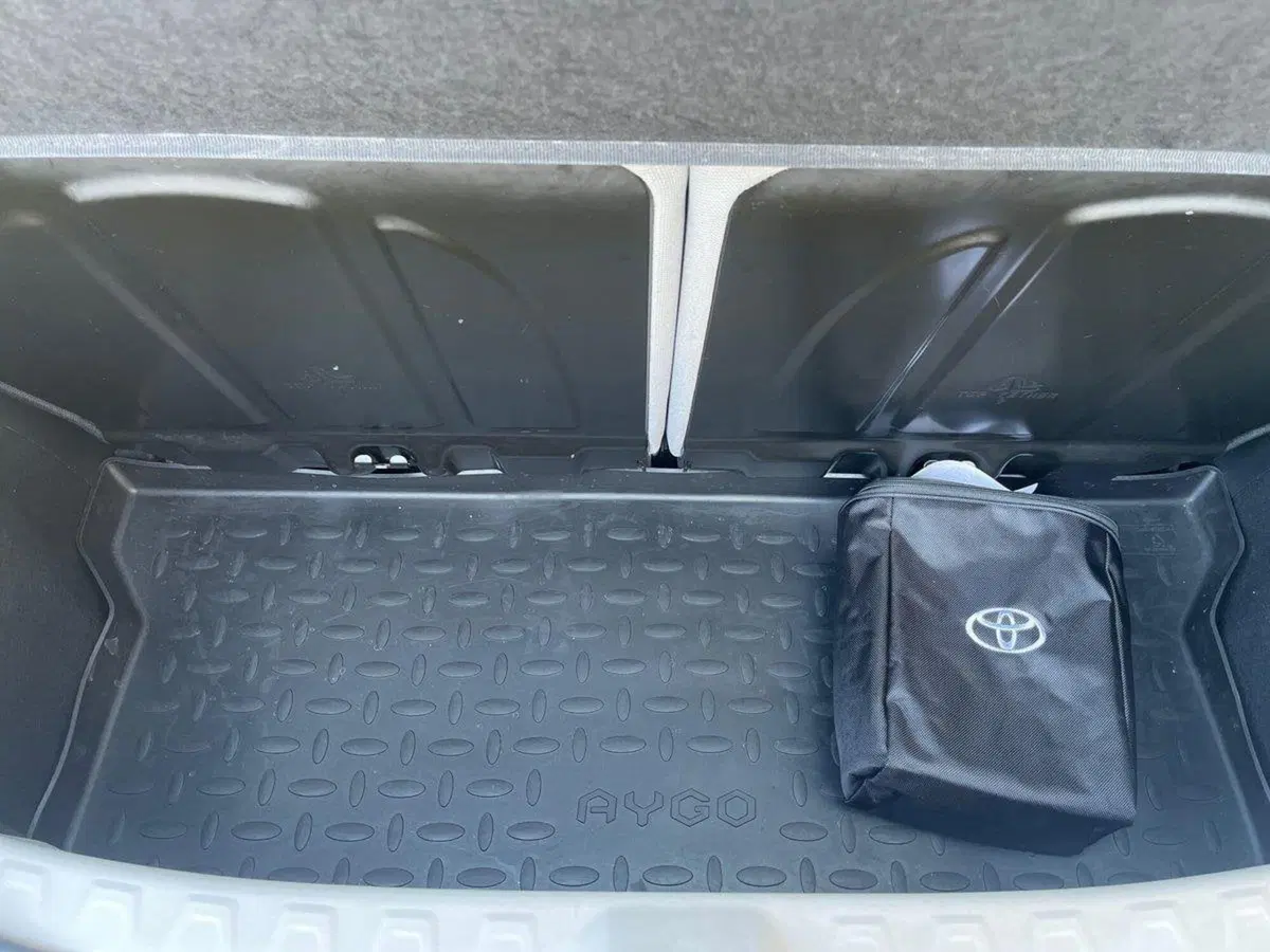 Toyota Aygo usata a Agrigento (6)
