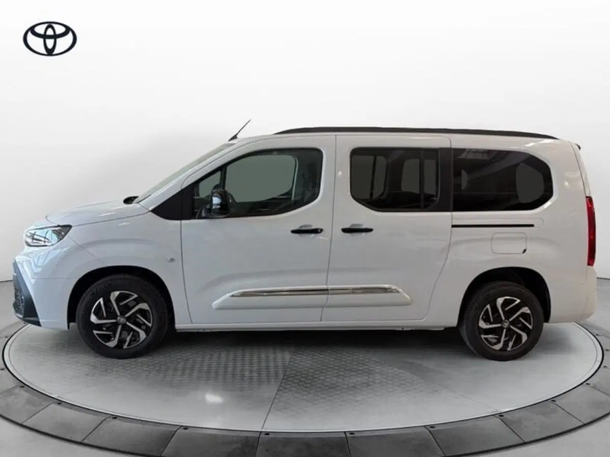 Toyota Proace City Verso nuova a Vicenza (2)