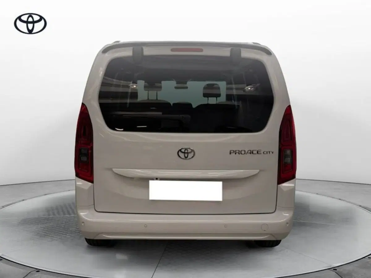 Toyota Proace City Verso nuova a Vicenza (4)