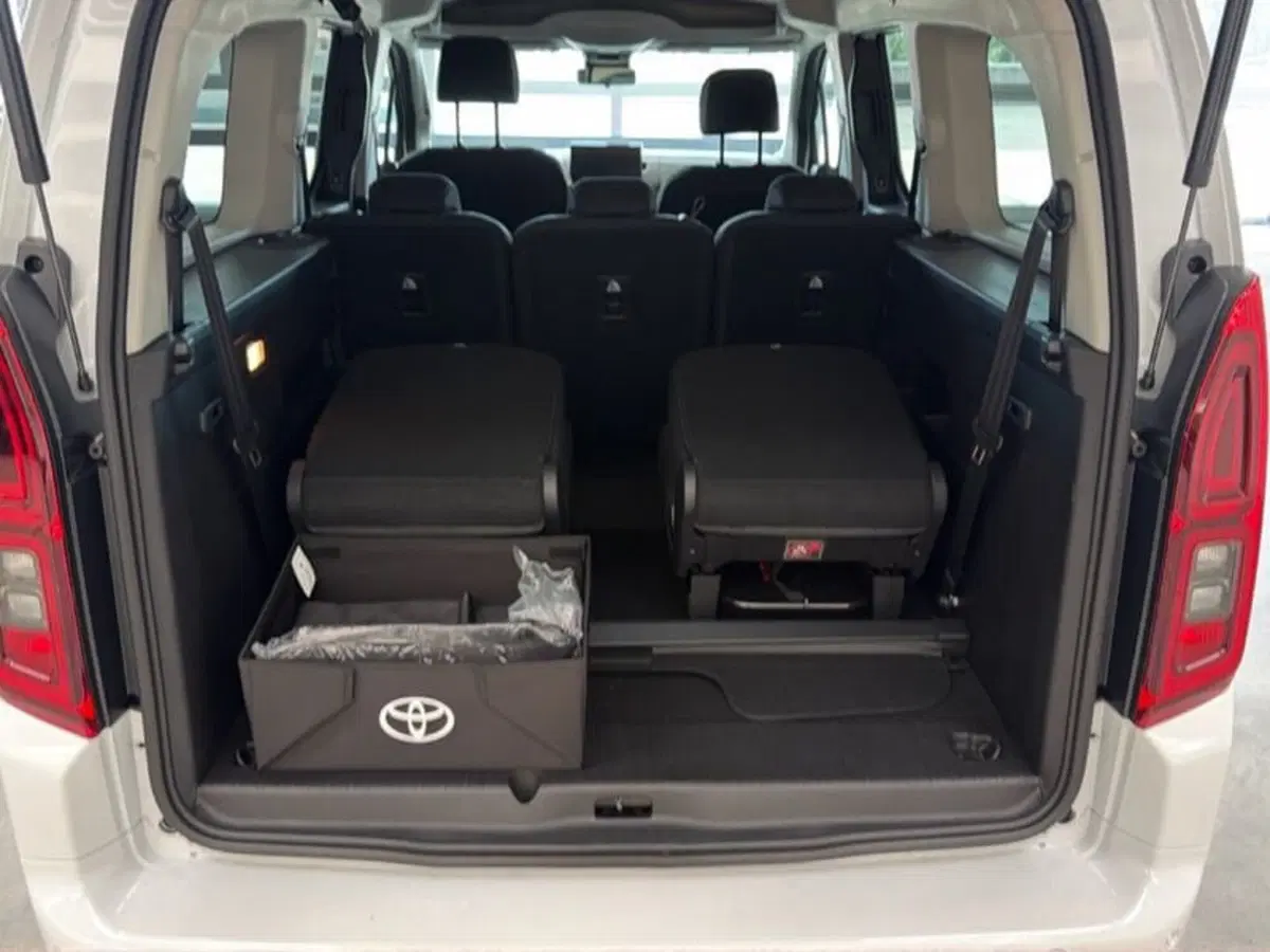 Toyota Proace City Verso nuova a Vicenza (9)