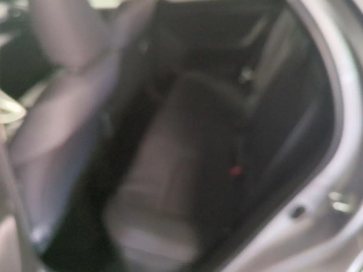 Toyota Yaris usata a Milano (12)
