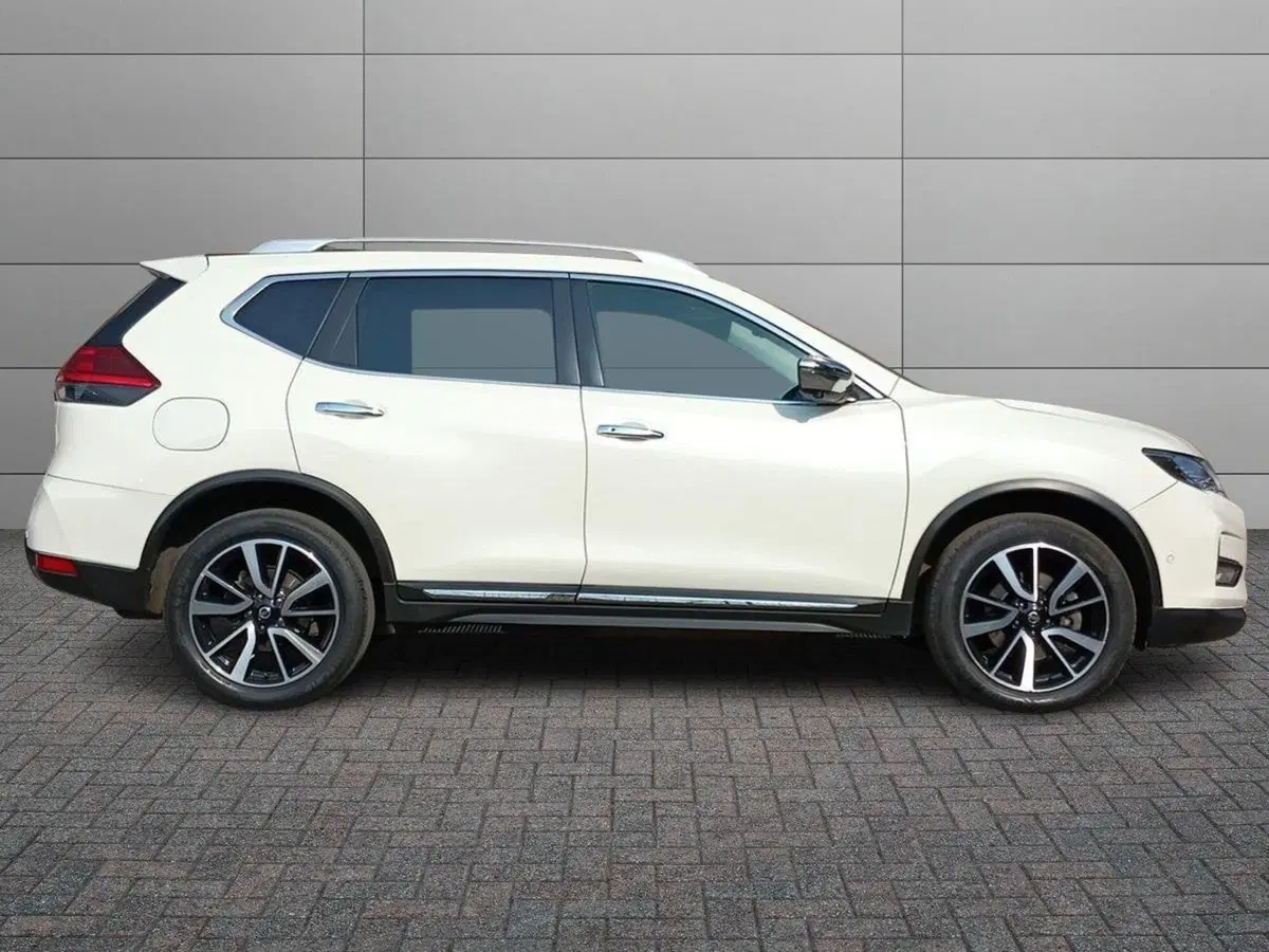 Nissan X-Trail usata a Milano (3)