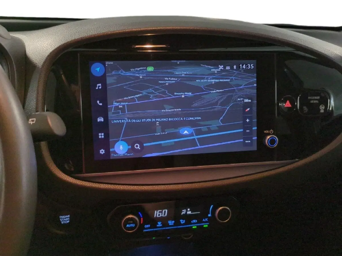 Toyota Aygo X usata a Milano (13)