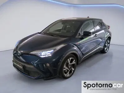Toyota Toyota C-HR 1.8 Hybrid E-CVT Trend del 2023 usata a Milano