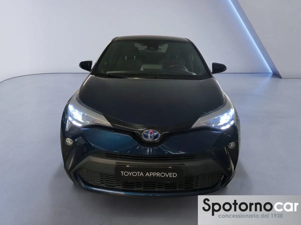 Toyota Toyota C-HR usata a Milano (6)