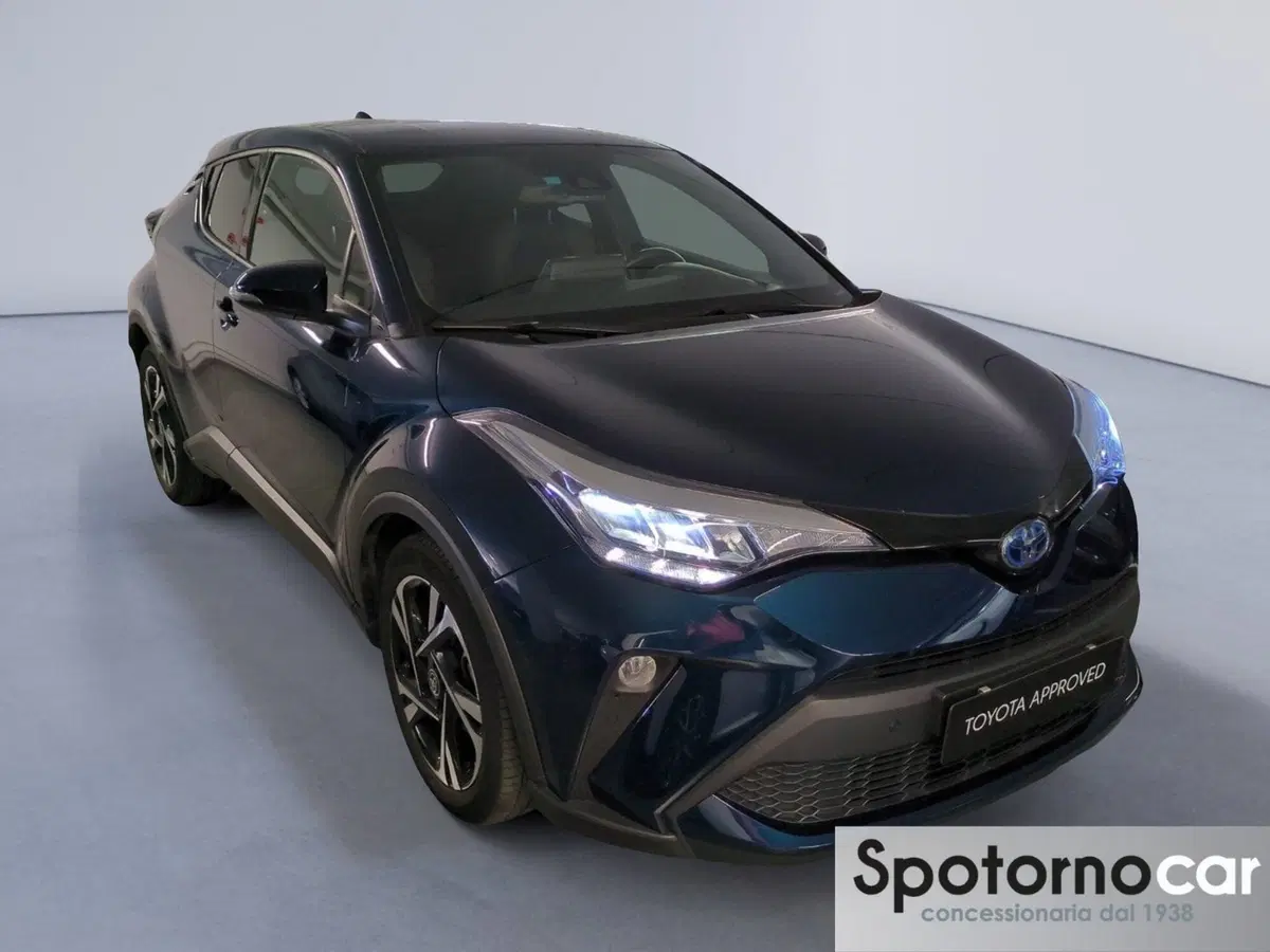 Toyota Toyota C-HR usata a Milano (8)