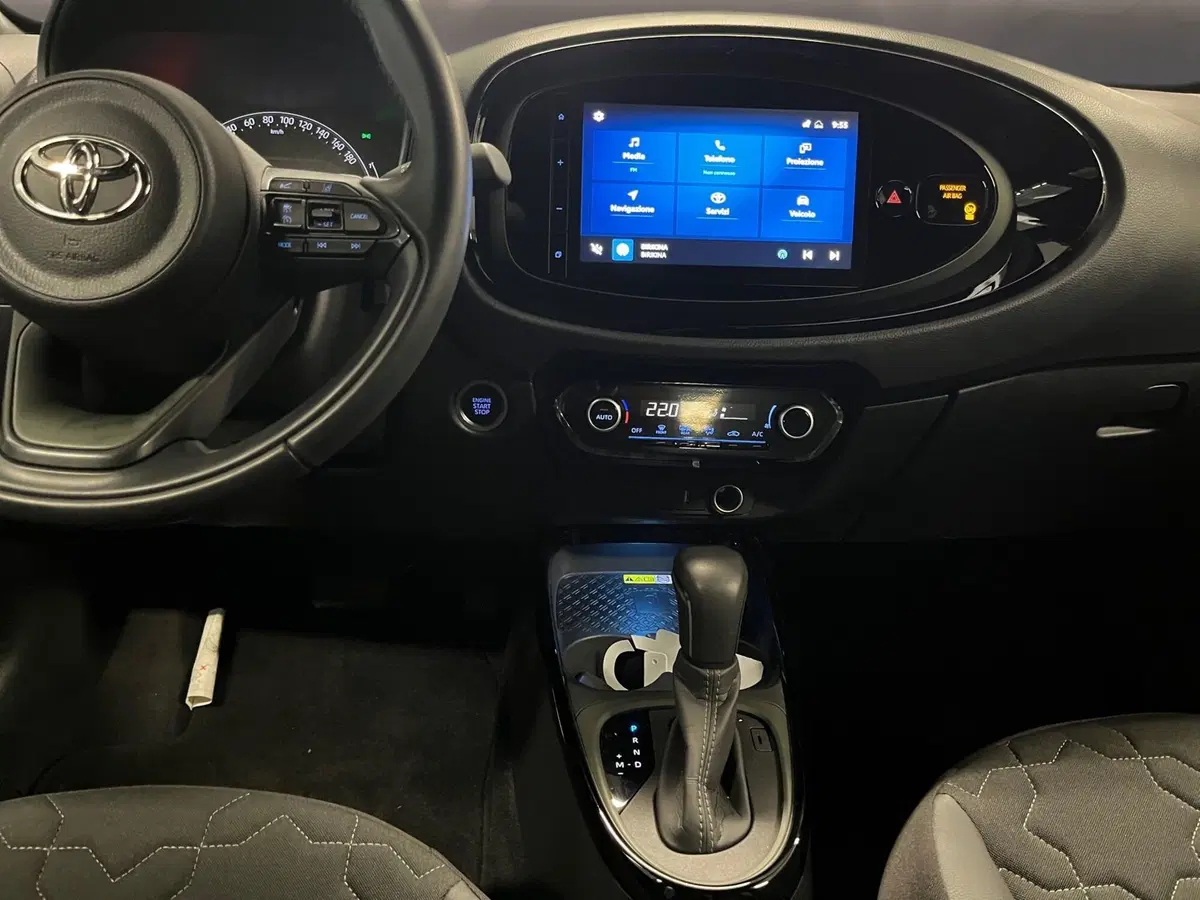 Toyota Aygo X usata a Bergamo (10)