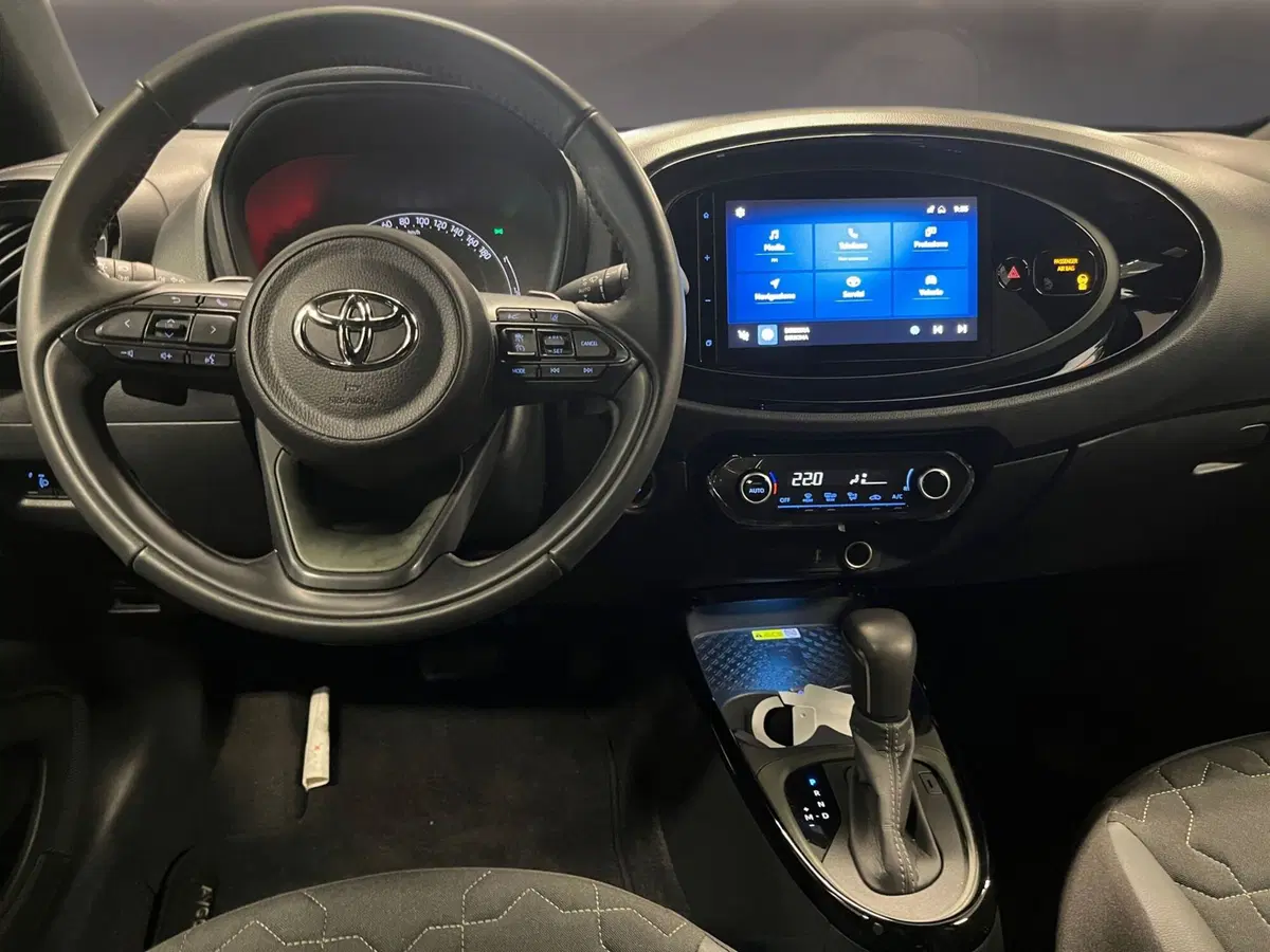 Toyota Aygo X usata a Bergamo (8)