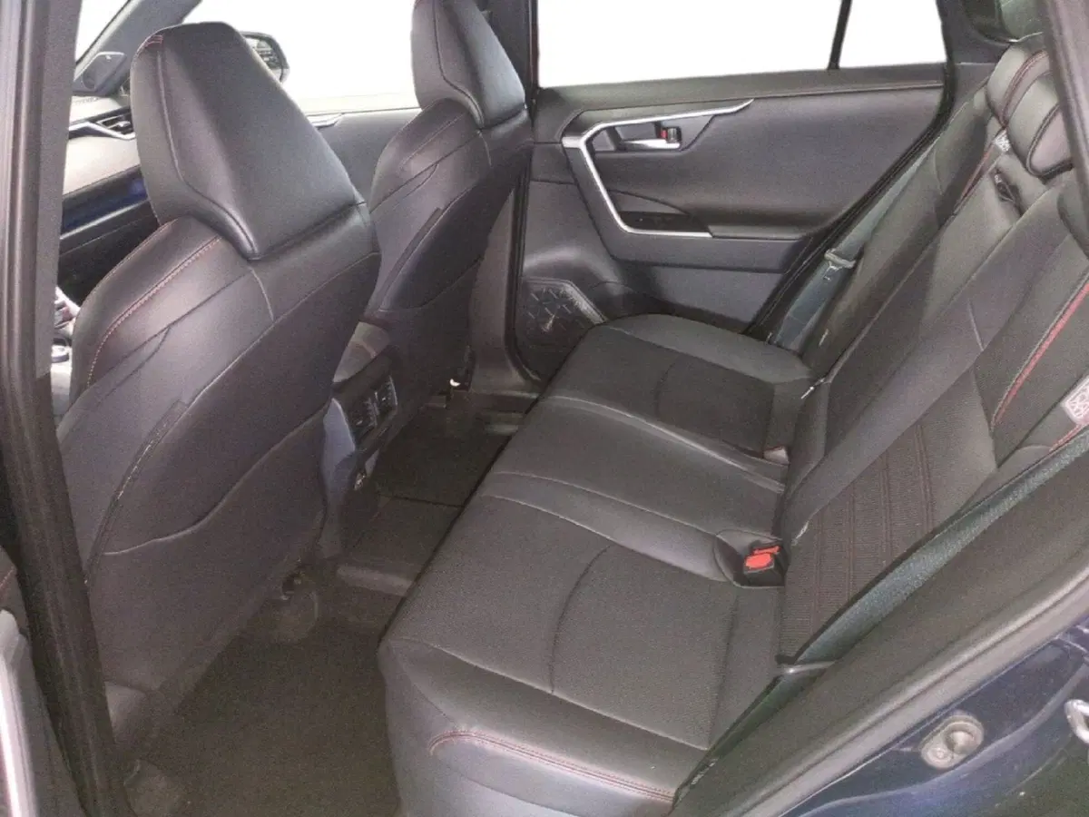 Toyota Rav4 usata a Milano (14)