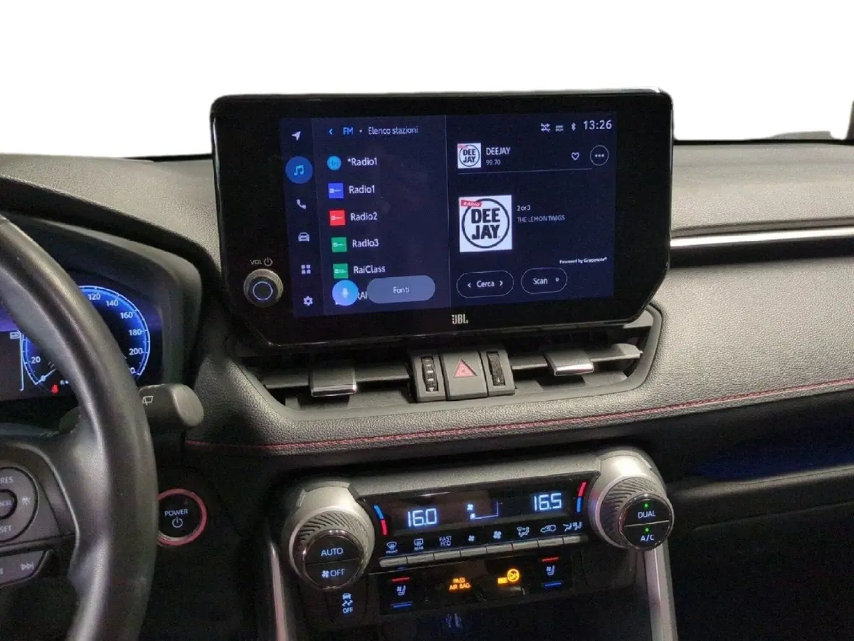 Toyota Rav4 usata a Milano (16)