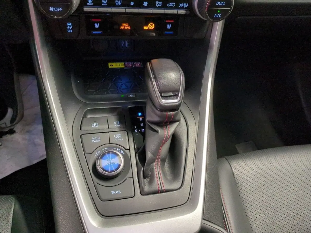 Toyota Rav4 usata a Milano (18)