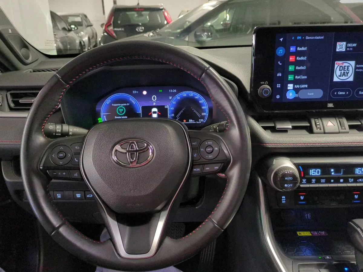 Toyota Rav4 usata a Milano (19)