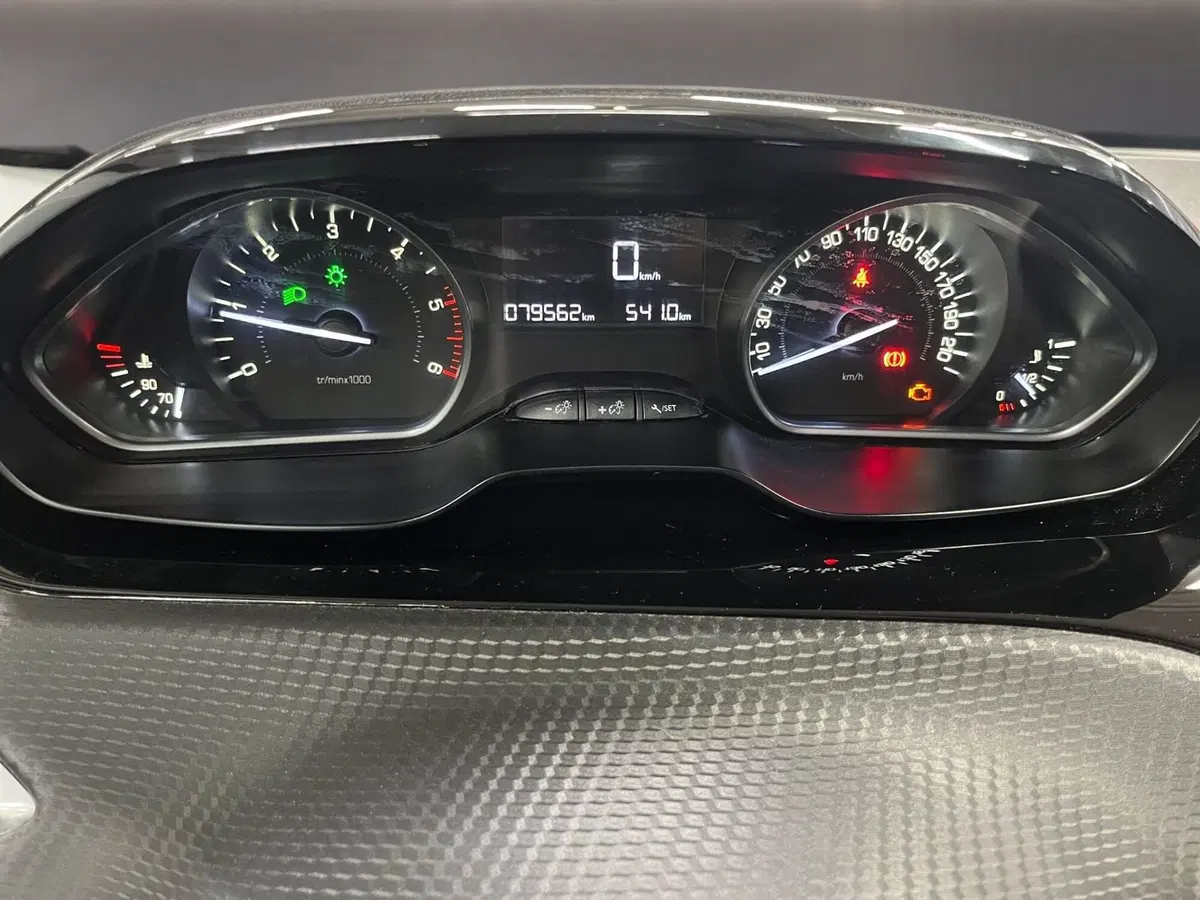 Peugeot 2008 usata a Bergamo (12)