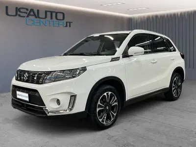 Suzuki Vitara 1.4h Top 2wd del 2023 usata a Bergamo