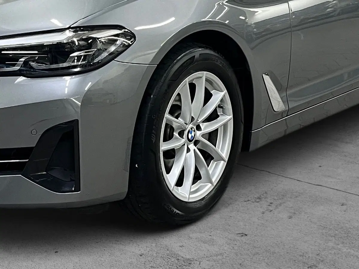 BMW Serie 5 Touring usata a Bergamo (8)