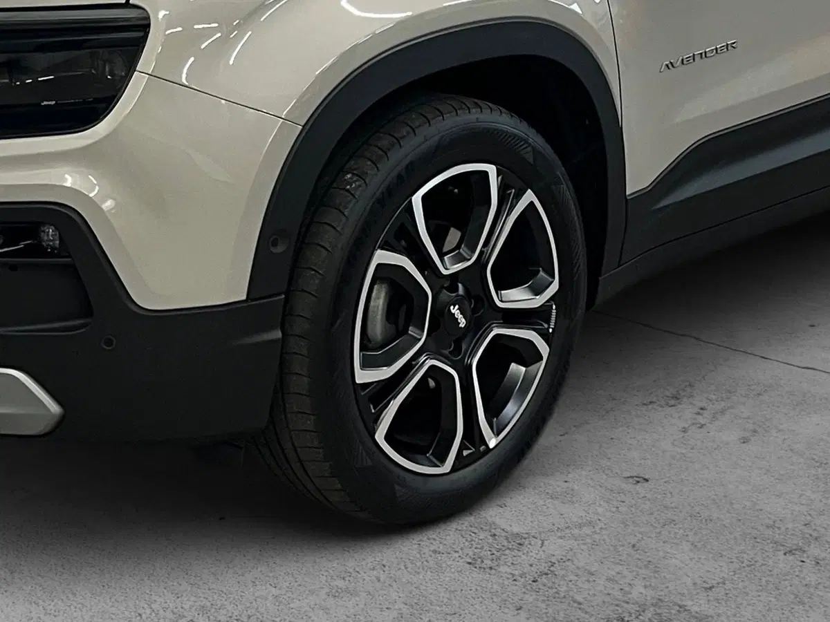 Jeep Avenger usata a Bergamo (7)