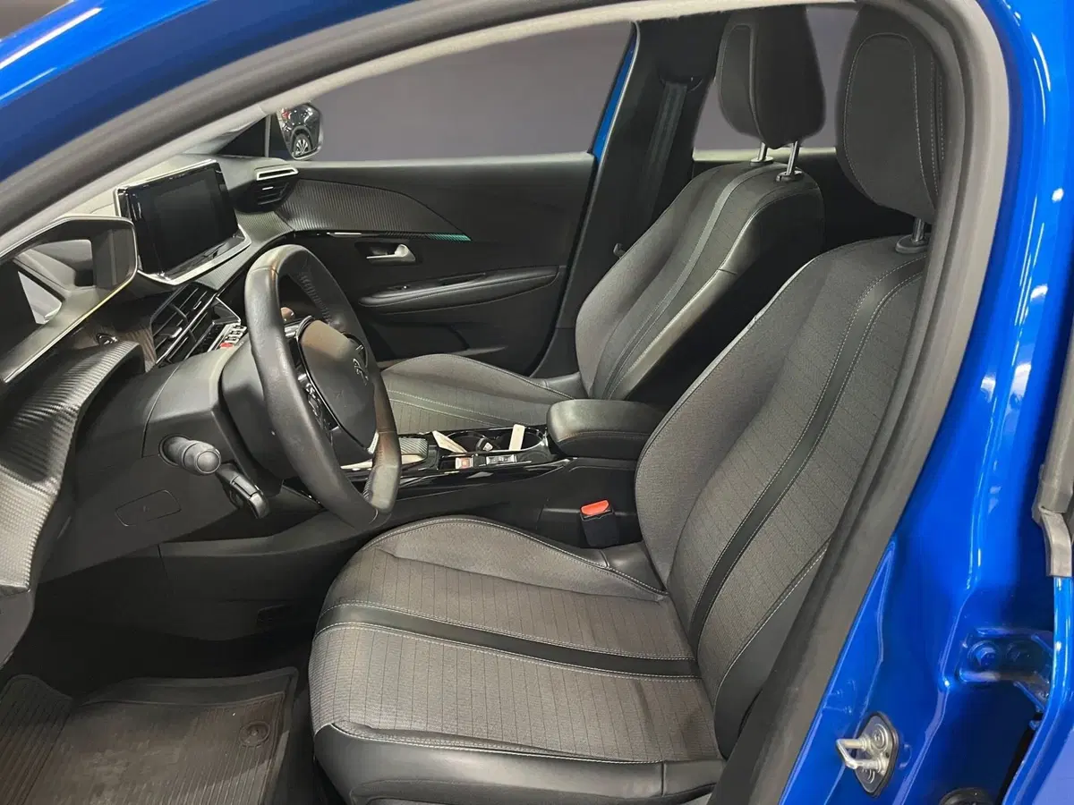 Peugeot 208 usata a Bergamo (13)