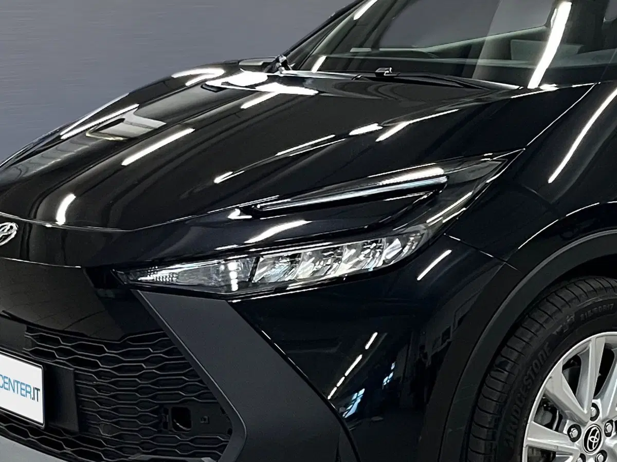 Toyota Toyota C-HR usata a Bergamo (6)