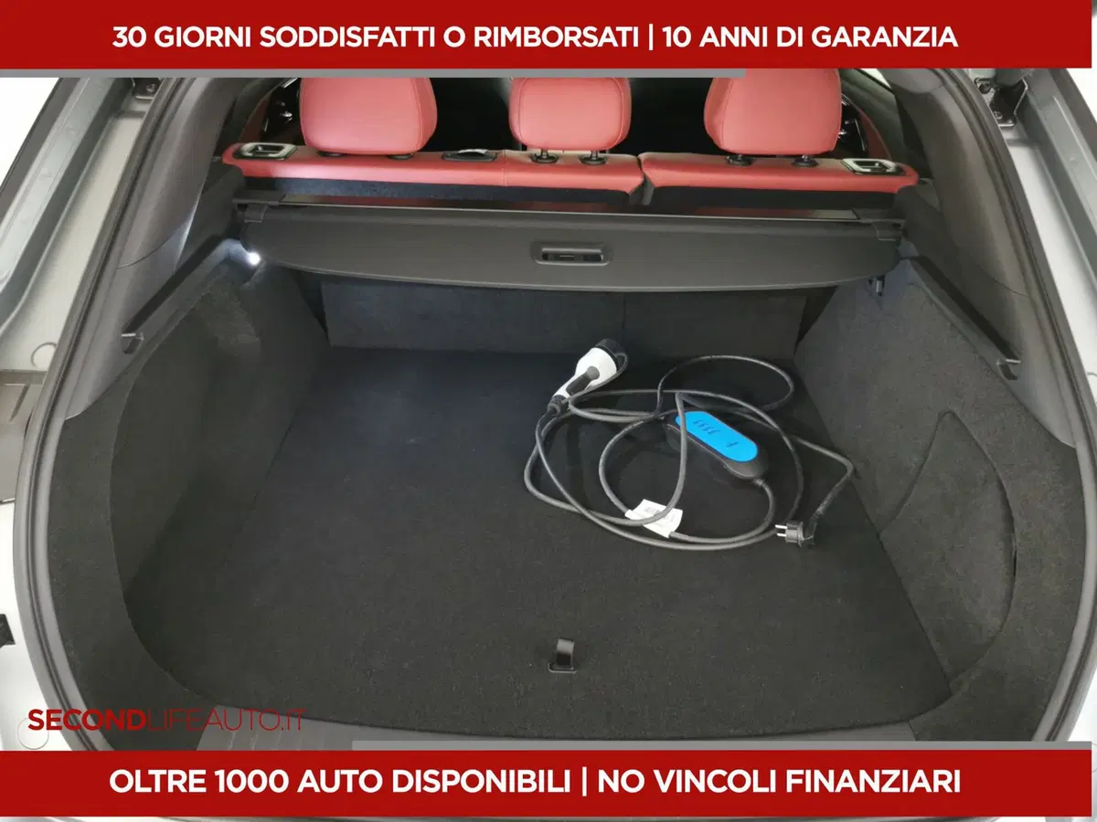 Omoda Omoda 9 SHS-P usata a Chieti (11)