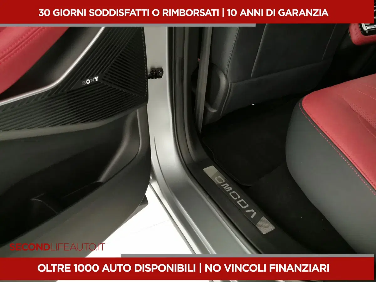 Omoda Omoda 9 SHS-P usata a Chieti (15)