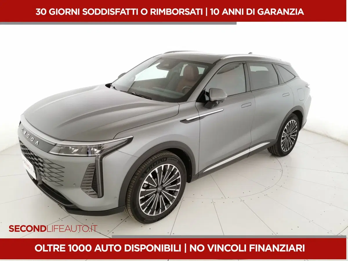 Omoda Omoda 9 SHS-P usata a Chieti (6)