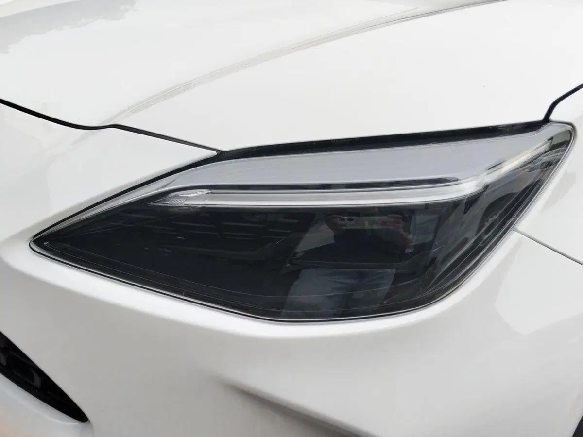 Toyota Yaris Cross nuova a Roma (11)