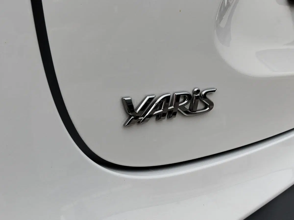 Toyota Yaris Cross nuova a Roma (13)