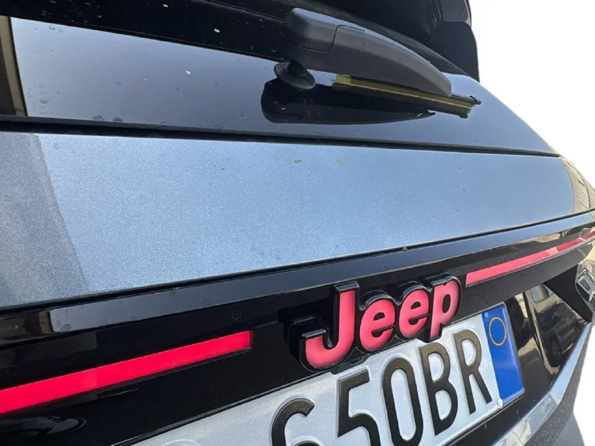 Jeep Compass nuova a Agrigento (11)