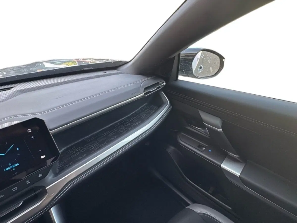 Jeep Compass nuova a Agrigento (18)