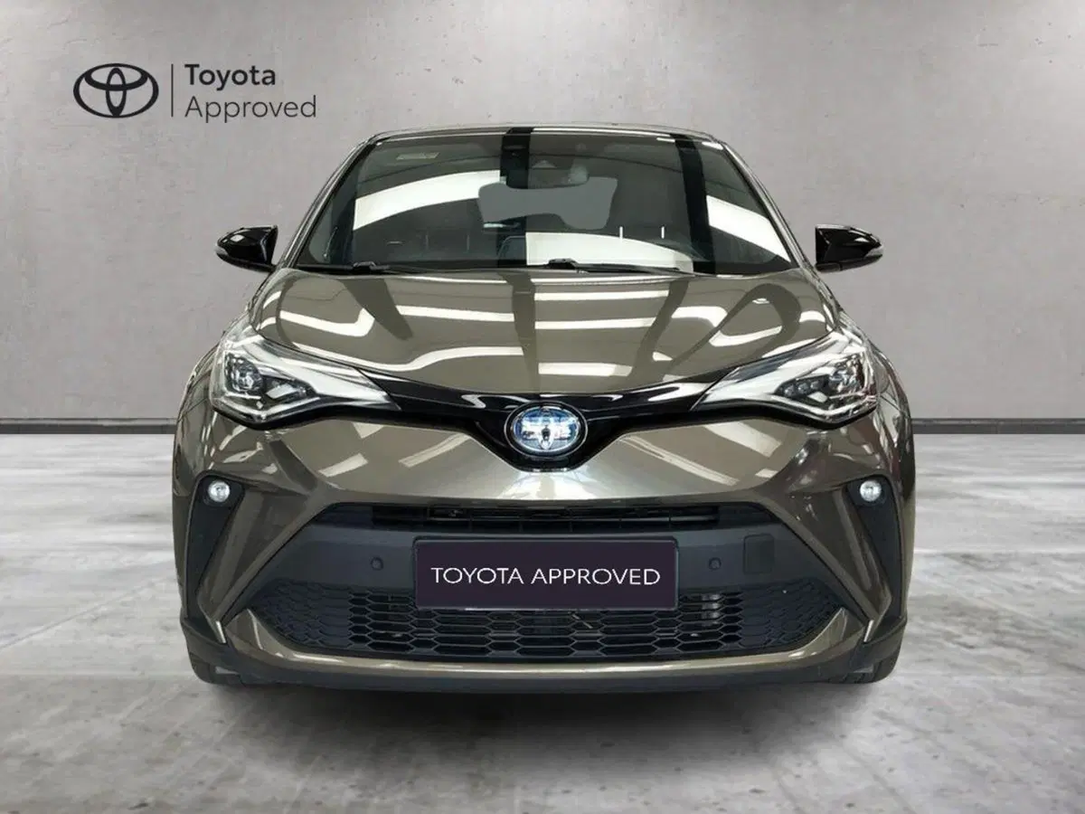Toyota Toyota C-HR usata a Roma (12)