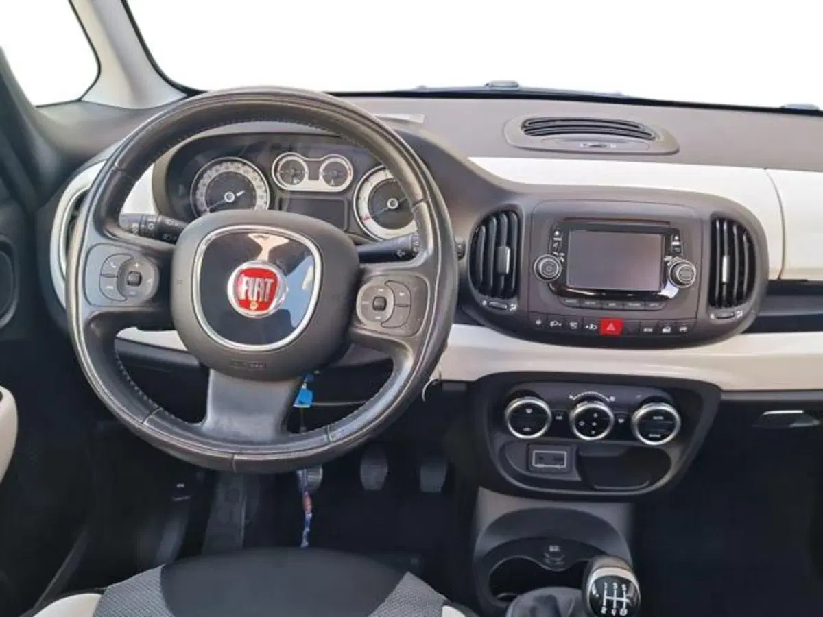 Fiat 500L usata a Salerno (10)