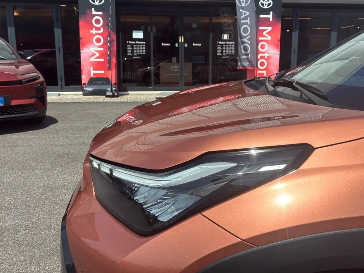 Toyota Aygo X usata a Mantova (10)
