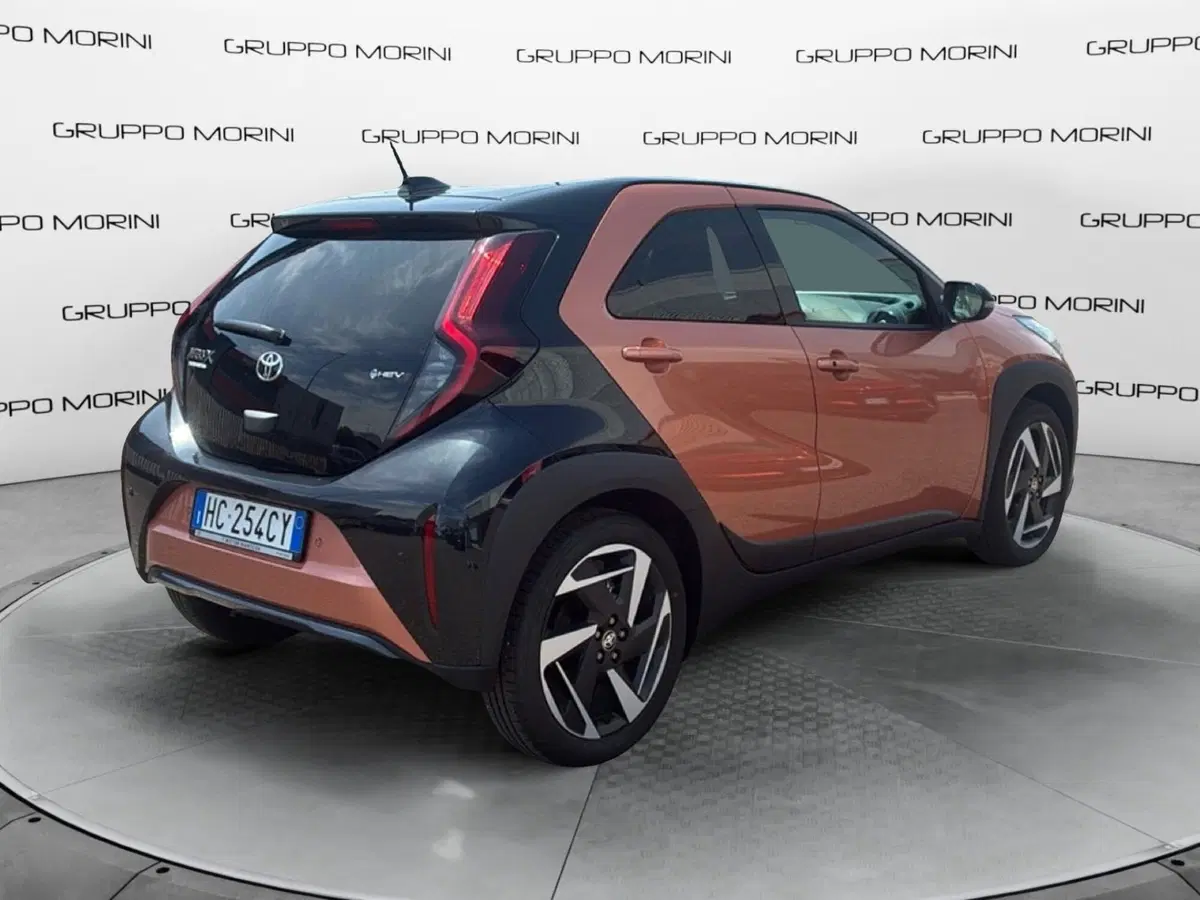 Toyota Aygo X usata a Mantova (5)