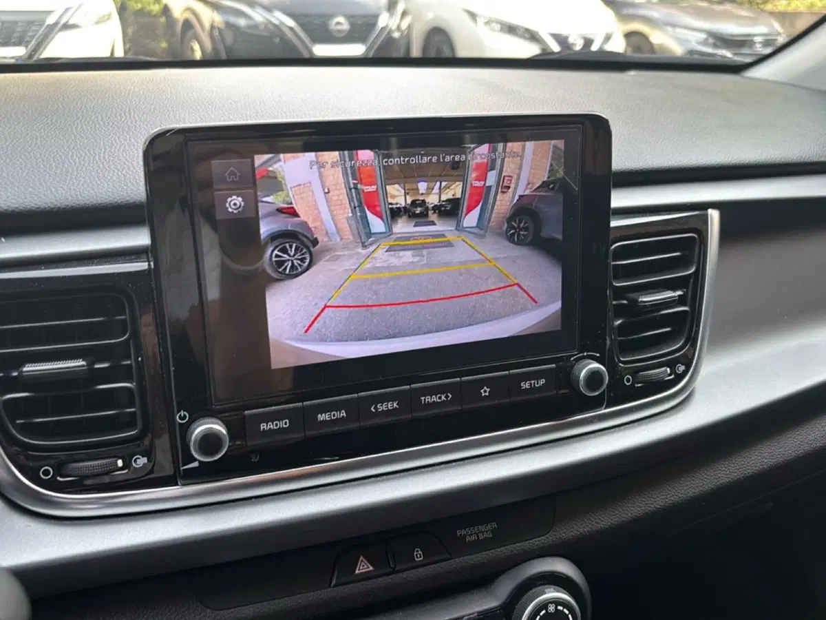 Kia Rio usata a Bologna (12)