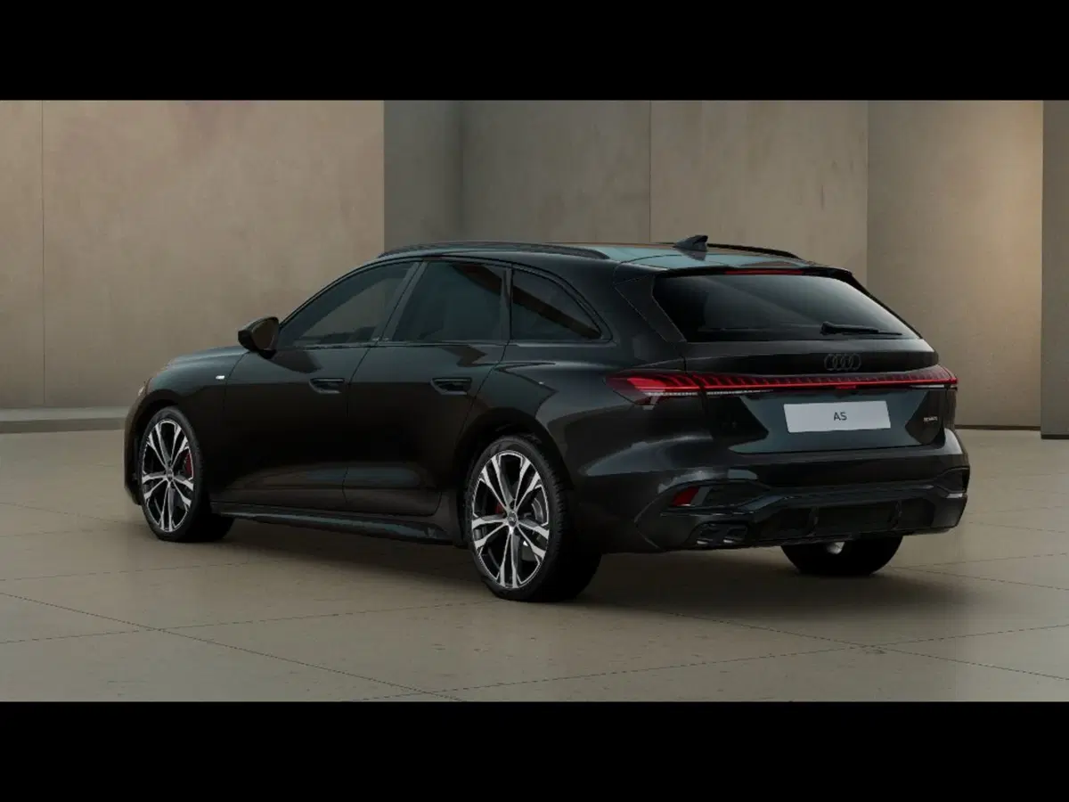 Audi A5 Avant nuova a Siena (3)