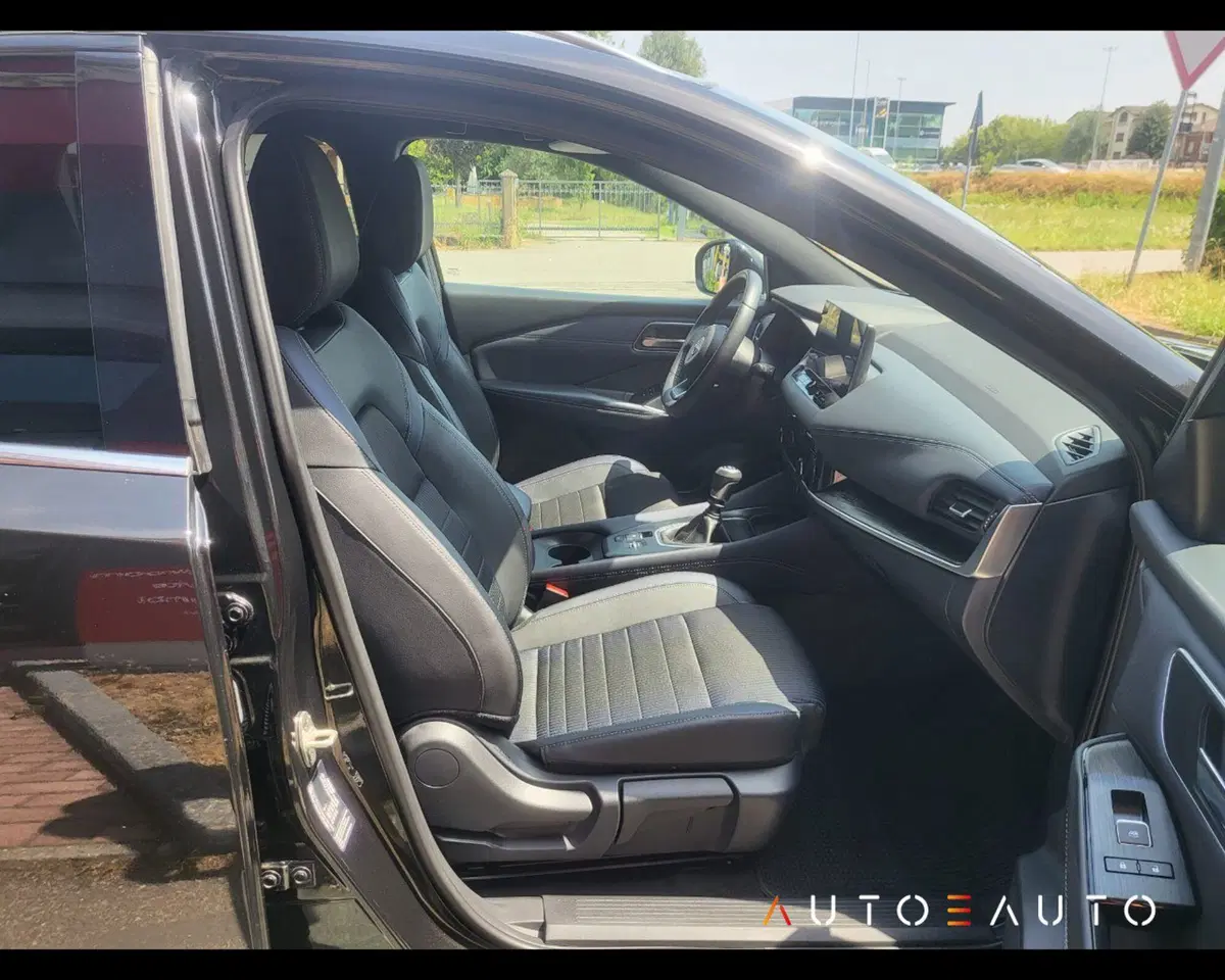 Nissan Qashqai usata a Reggio Emilia (14)