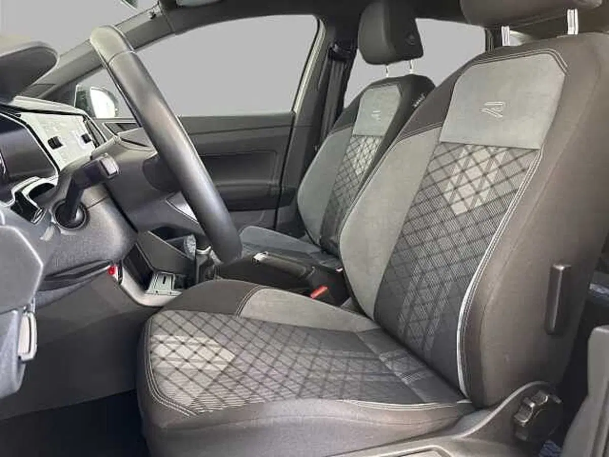 Volkswagen Taigo usata a Roma (10)
