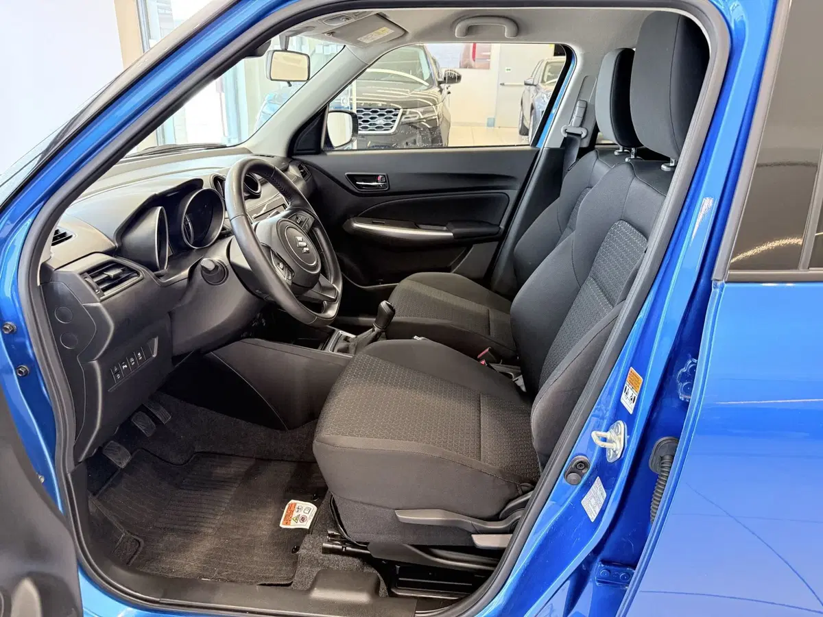 Suzuki Swift usata a Latina (17)