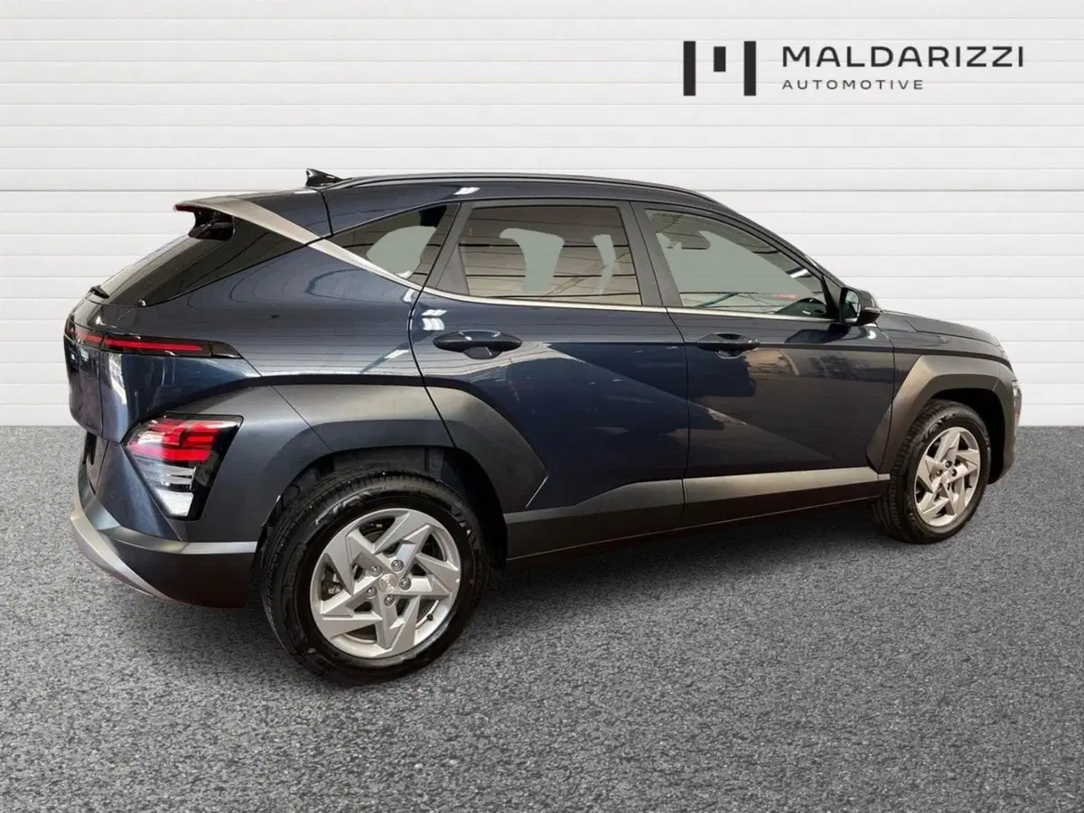 Hyundai Kona usata a Bari (5)