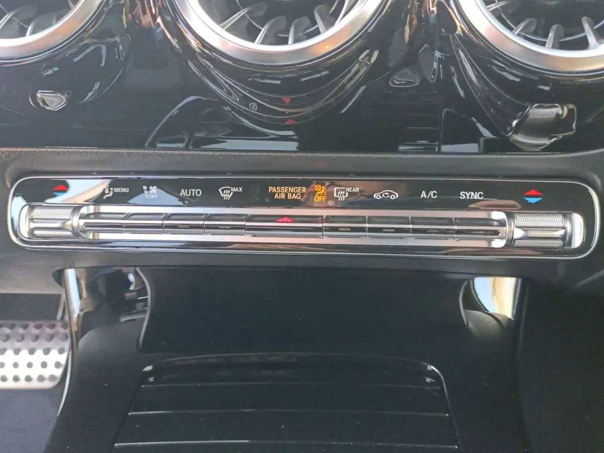 Mercedes-Benz Classe A usata a Bari (14)