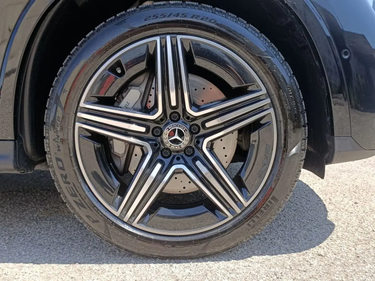 Mercedes-Benz GLC Coupé usata a Bari (7)