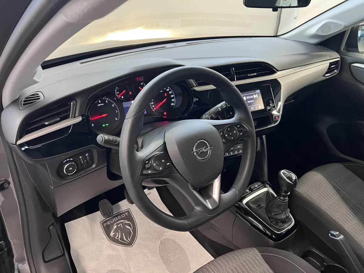 Opel Corsa usata a Bari (12)