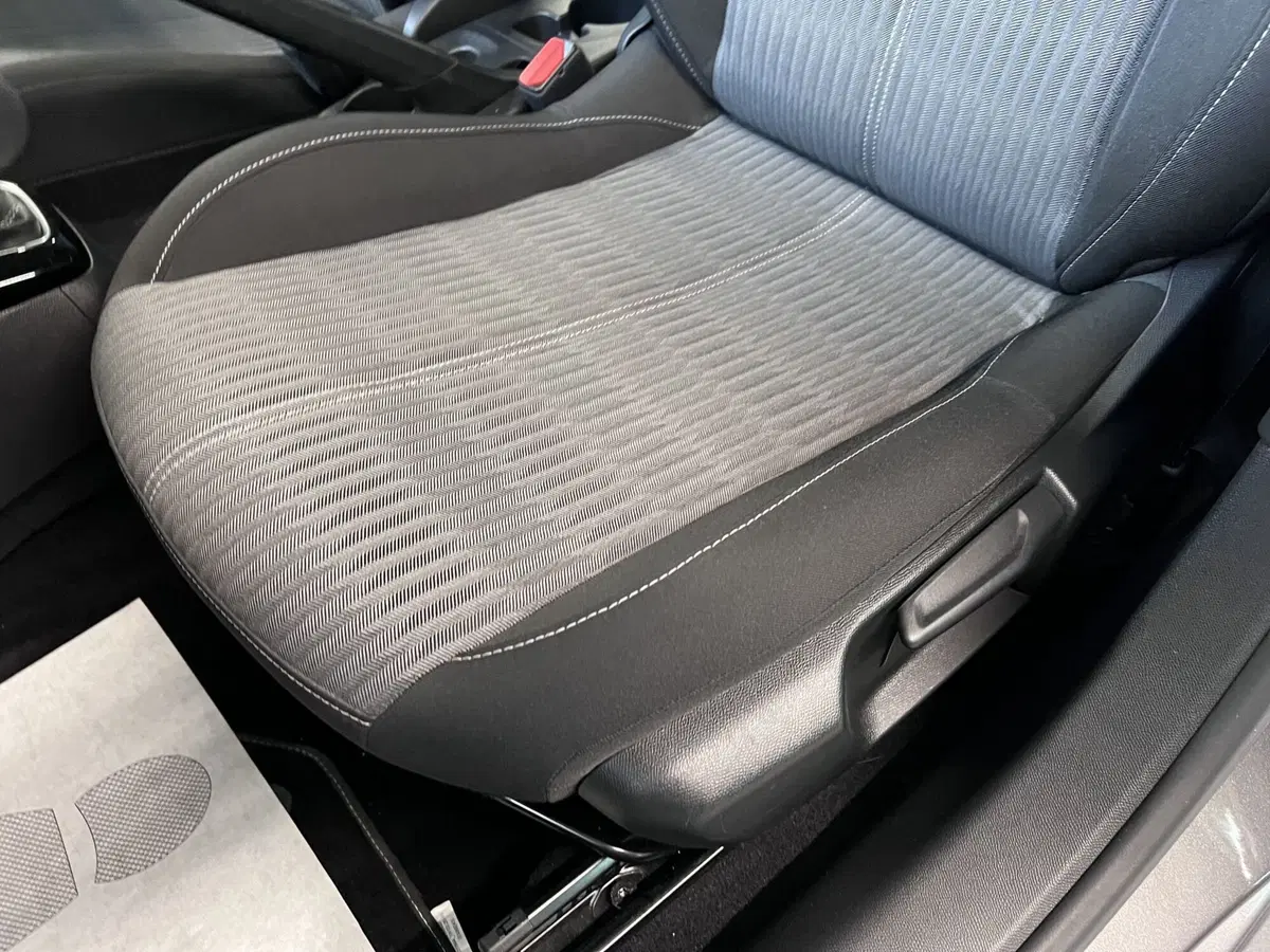 Opel Corsa usata a Bari (14)
